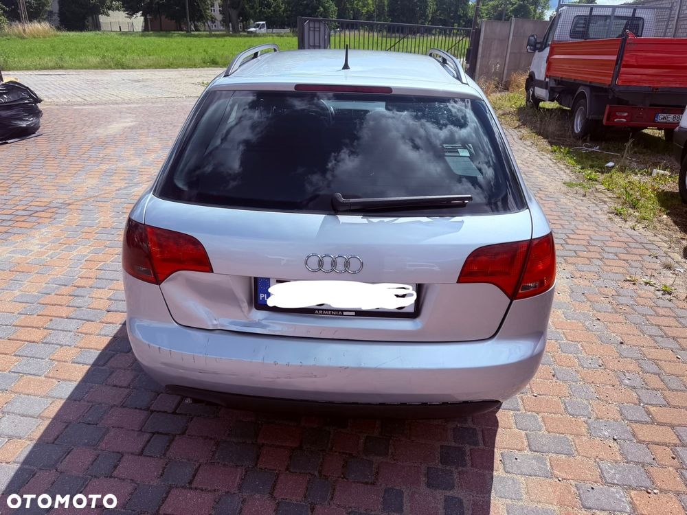 Audi A4 Avant 2.0 TDI DPF - 4