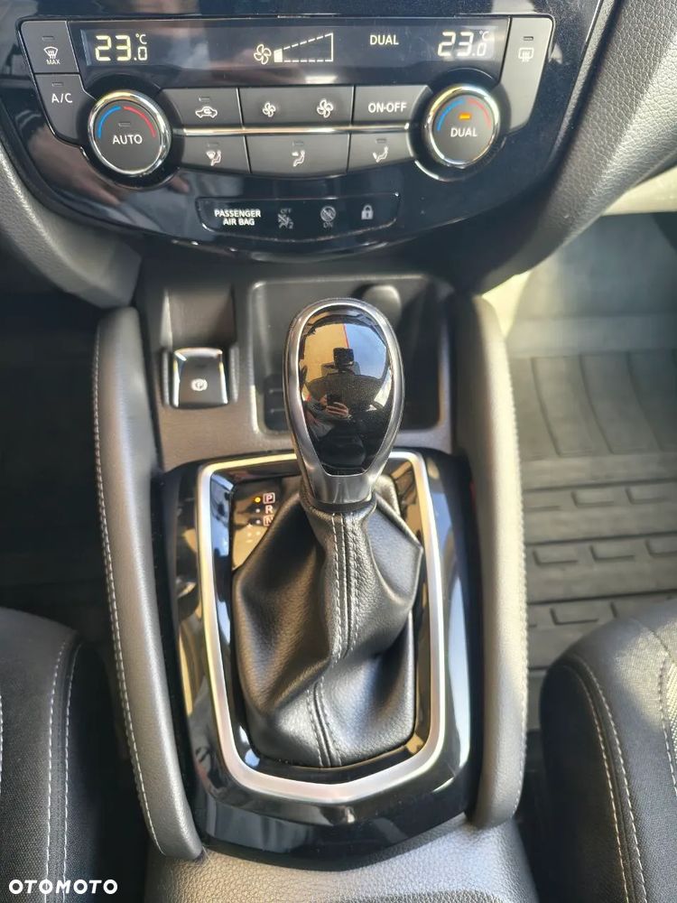 Nissan Qashqai - 15