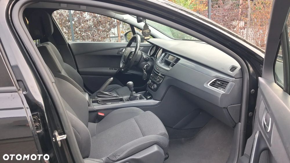Peugeot 508 - 8