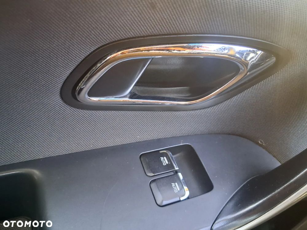 Kia Ceed 1.6 CRDi L - 22