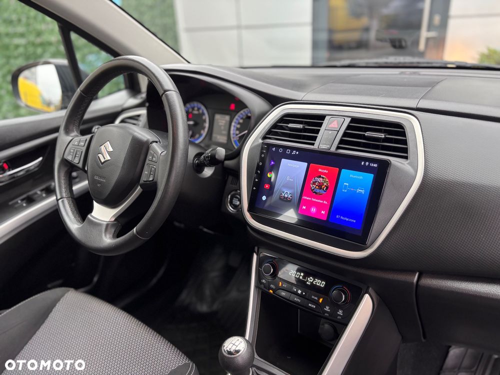 Suzuki SX4 S-Cross 1.6 Premium - 29