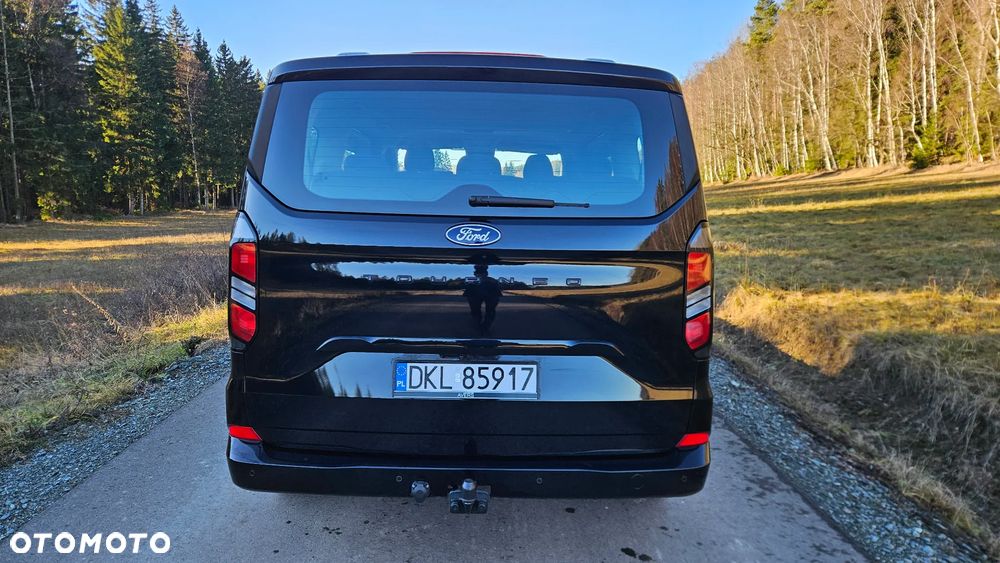 Ford Tourneo Custom - 6