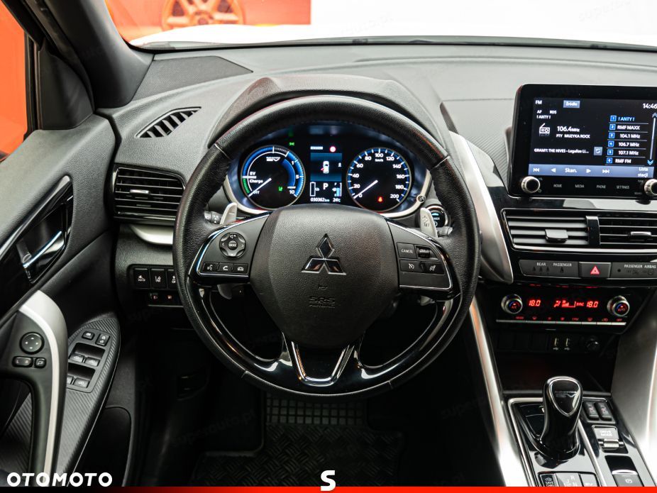 Mitsubishi Eclipse Cross - 12