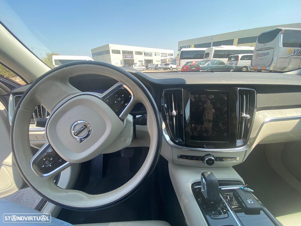 Volvo V60 2.0 T6 AWD TE Plus Bright - 16