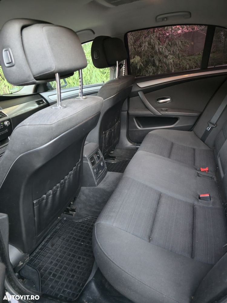 BMW Seria 5 520d Aut. Edition Exclusive - 11