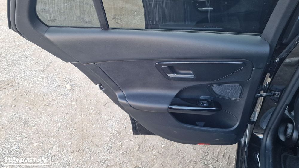 Mercedes-Benz C 200 d - 27