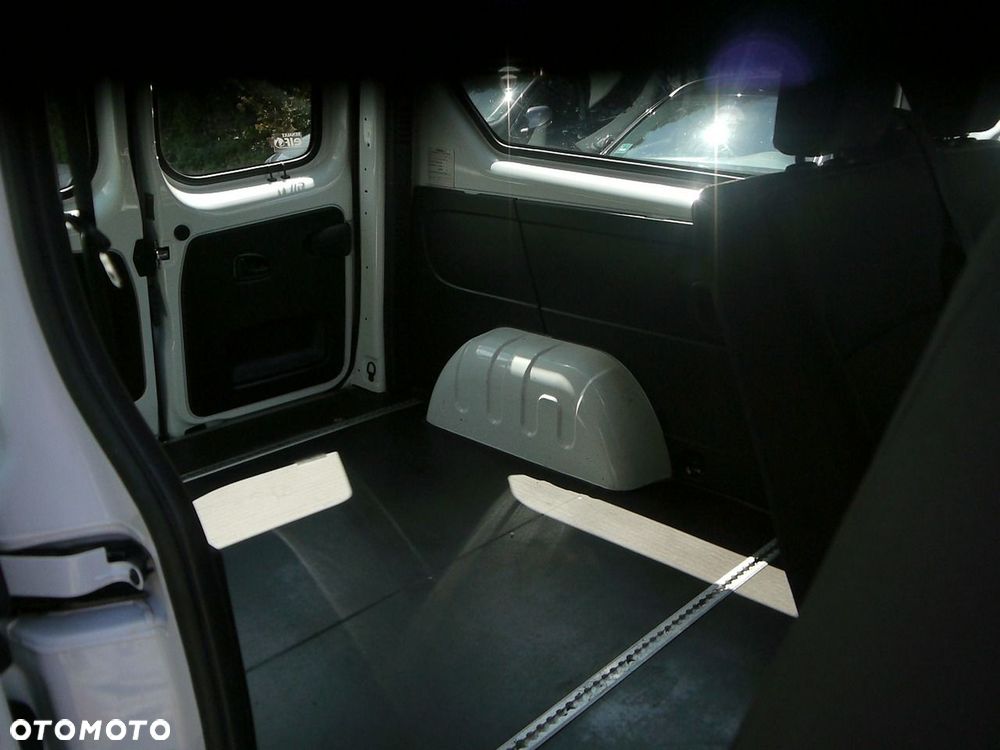 Renault Trafic Grand Combi Authentique - 17