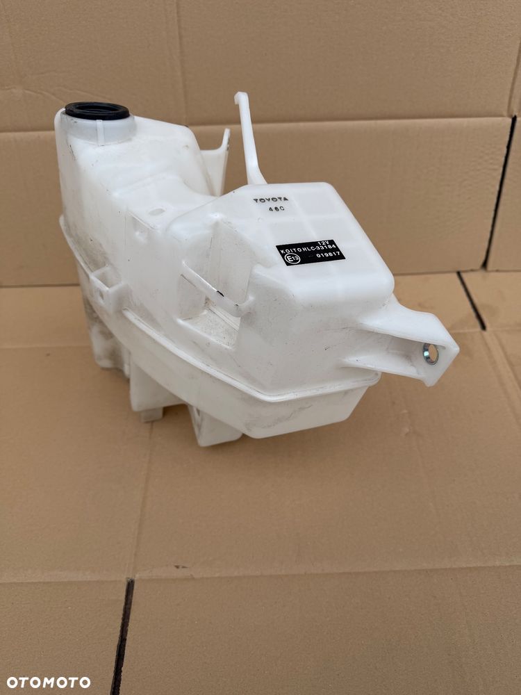 Zbiorniczek spryskiwaczy Lexus ES300 Toyota Camry VIII XV70 060851-626 - 3