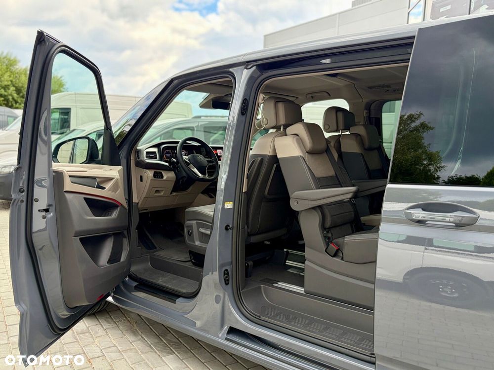 Volkswagen Multivan - 22
