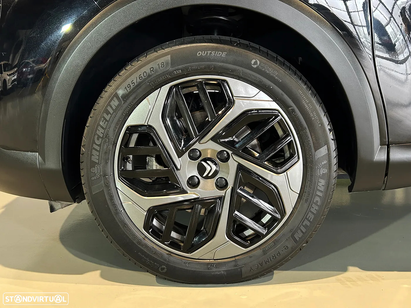 Citroën C4 1.2 PureTech Plus - 10
