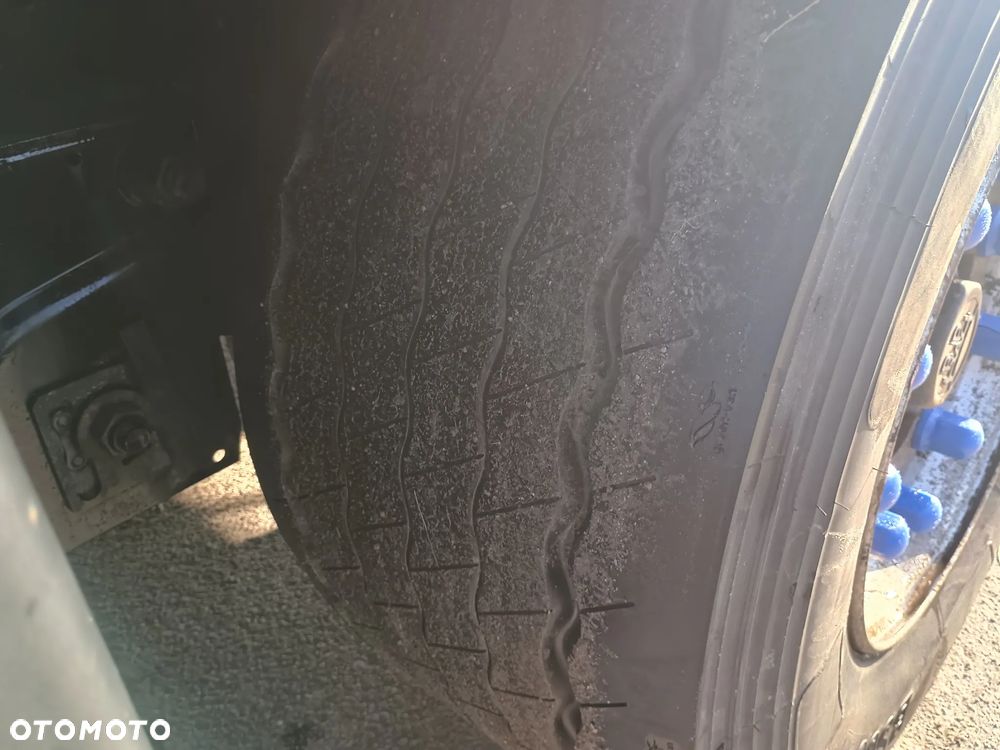 Kassbohrer MEGA - 12