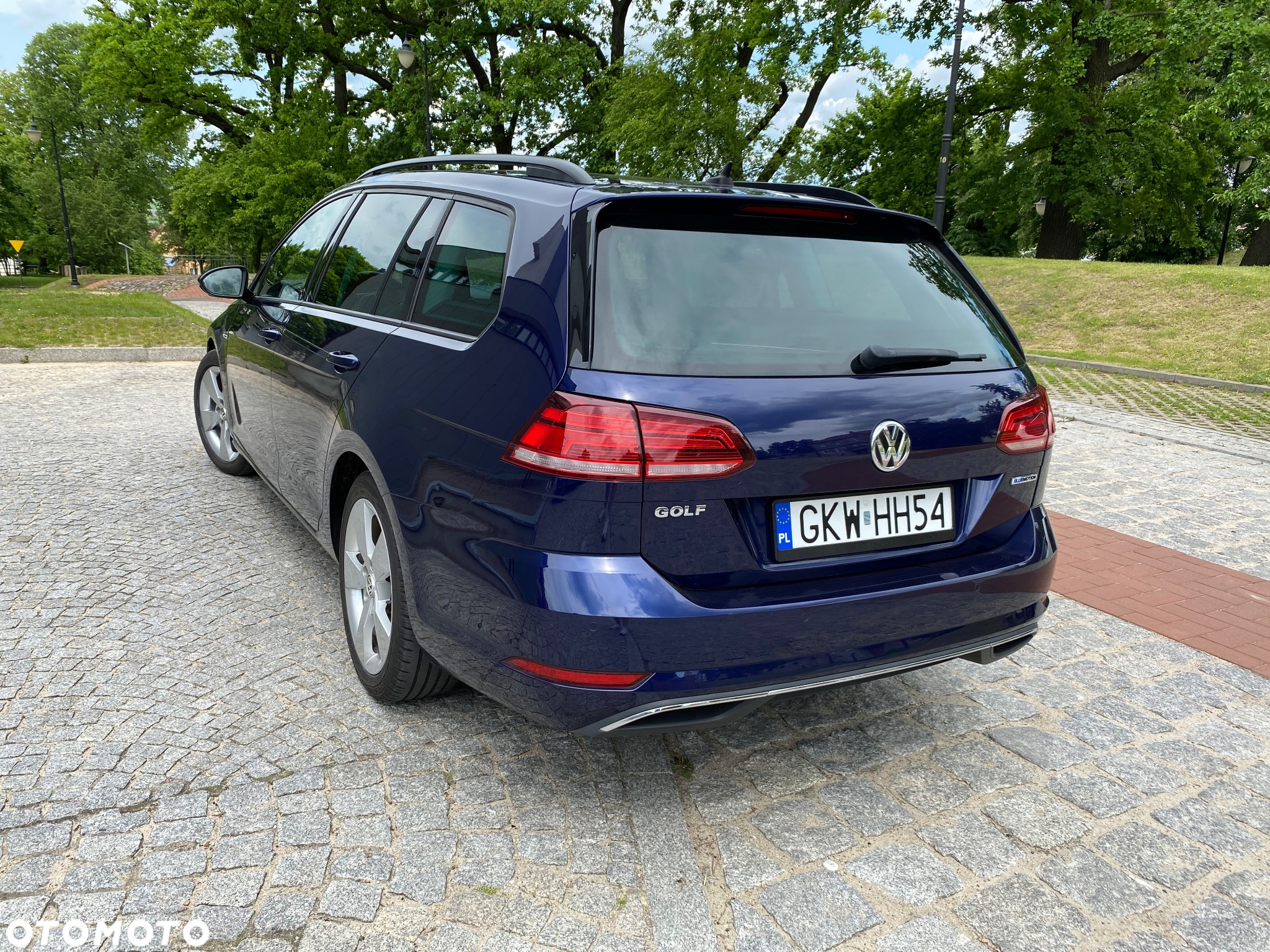 Volkswagen Golf - 4
