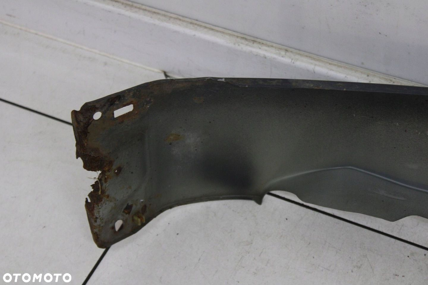 FORD FOCUS MK2 LIFT 07R- BŁOTNIK PRAWY PRZÓD PRZEDNI H4 - 7
