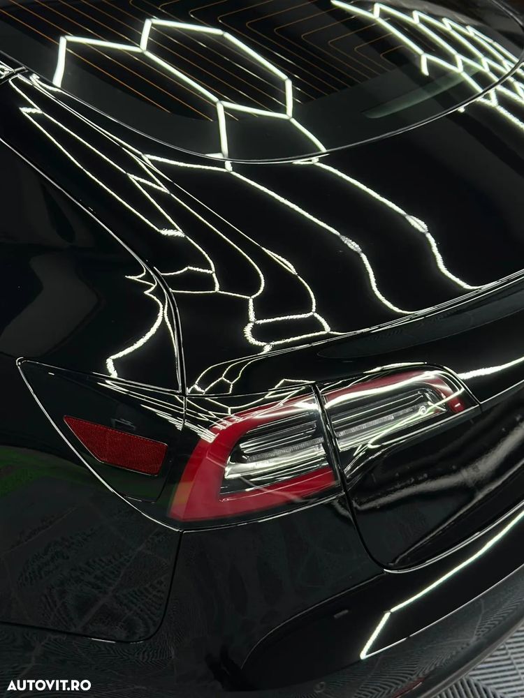 Tesla Model 3 AWD Dual Motor - 12