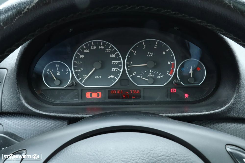 BMW 330 Ci - 26