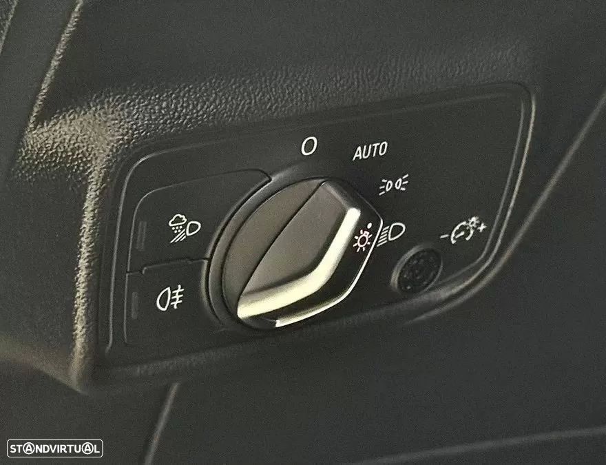 Audi TT Coupé 2.0 TDI - 34