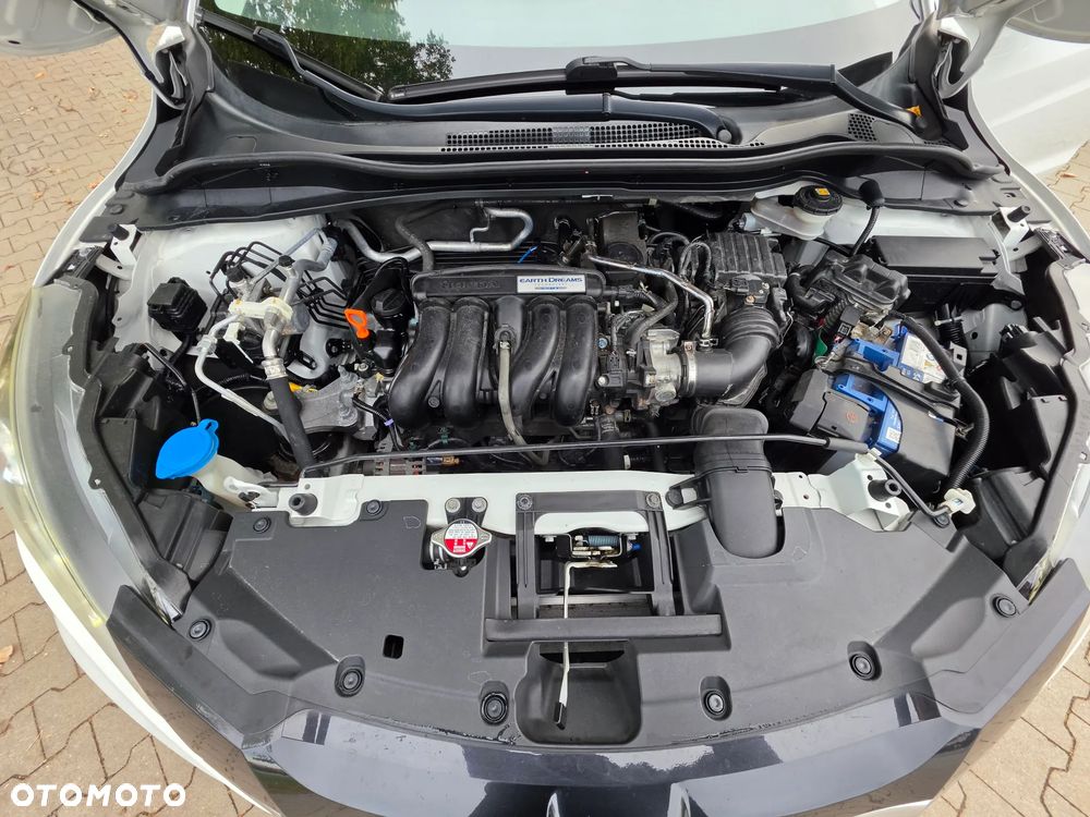 Honda HR-V 1.5 i-VTEC CVT Executive - 38