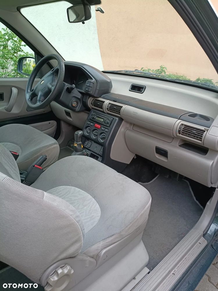Land Rover Freelander - 10