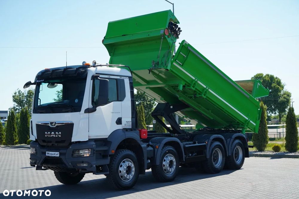 MAN TGS 35.470 / 8x4 / WYWROTKA 2 STRONNA / HYDROKLAPA / HYDROBURTA / BORDMATIK / OPONY 100% / NAVI RIO / EURO 6 - 5