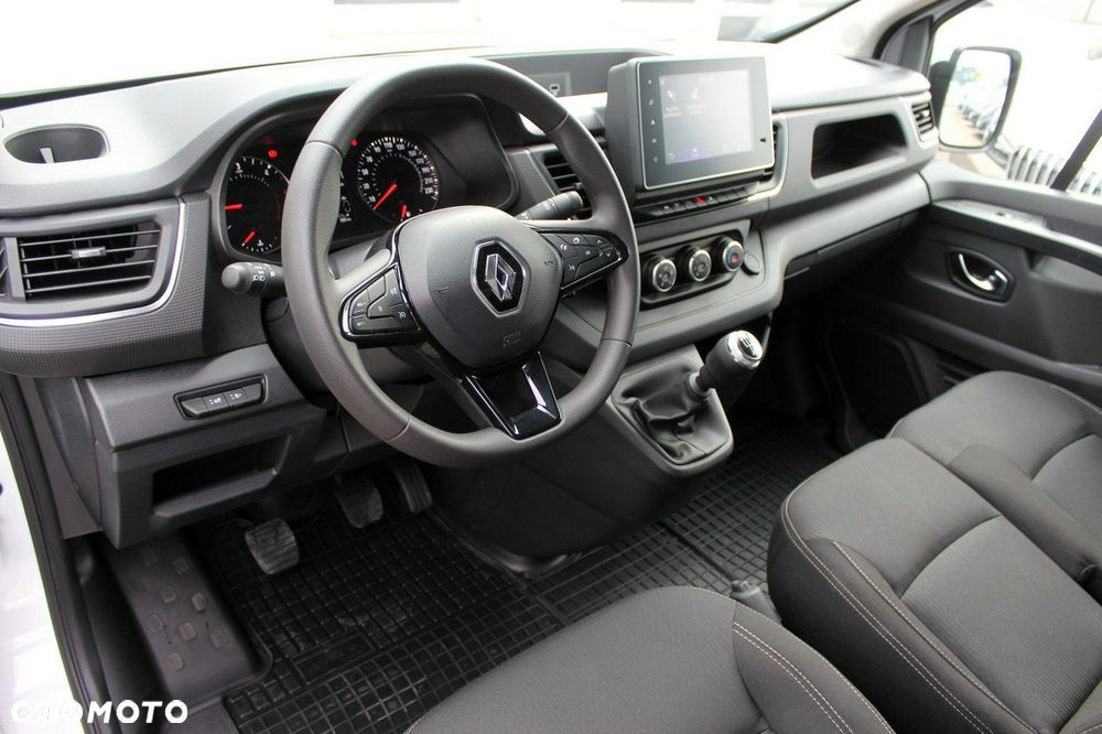 Renault Trafic - 10