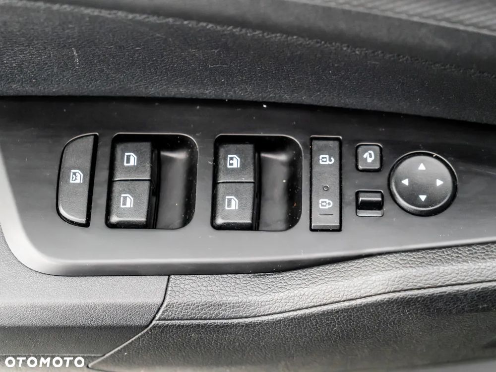 Kia Sportage 1.6 T-GDI MHEV M 2WD DCT - 17