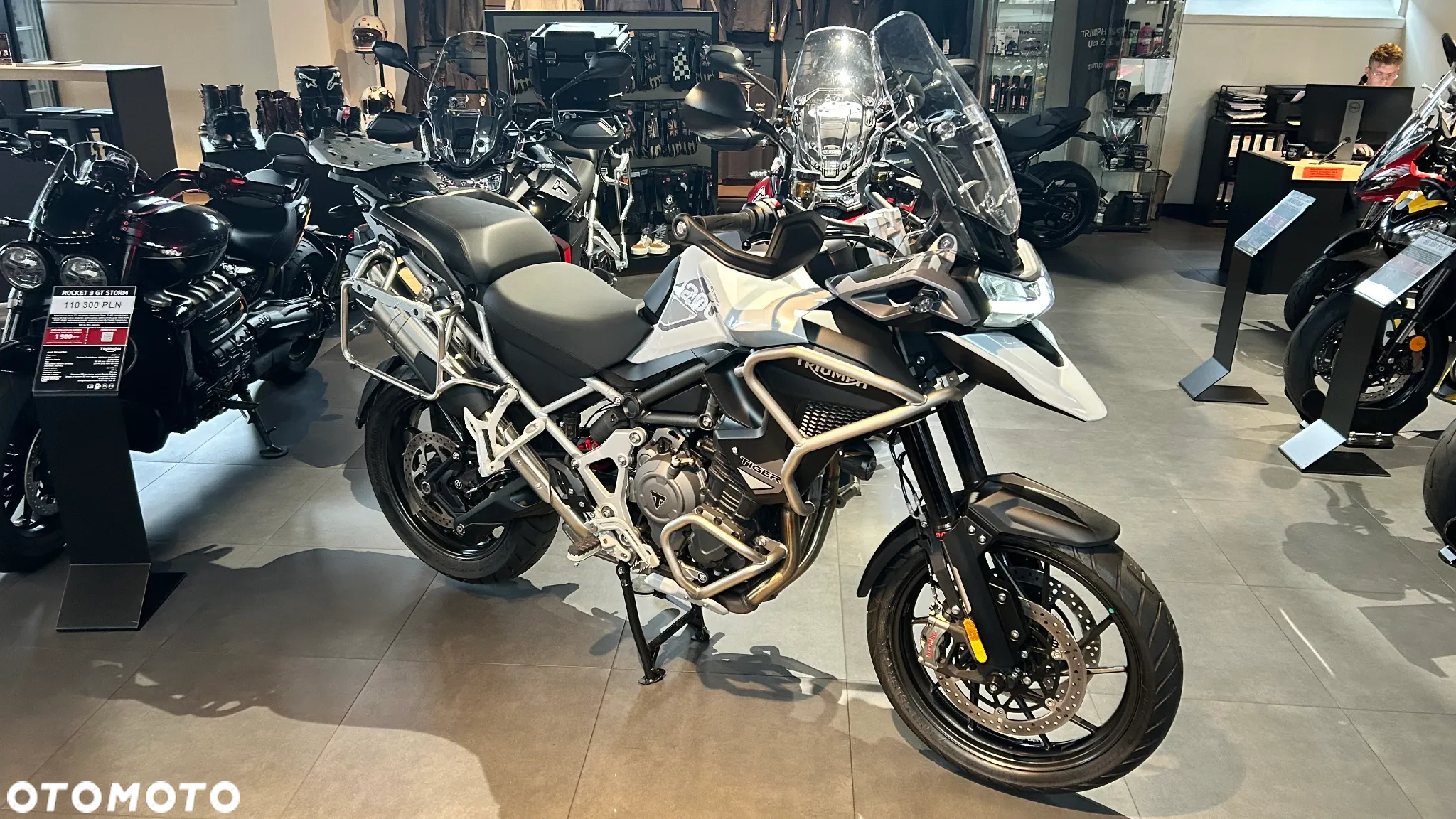 Triumph Tiger - 2