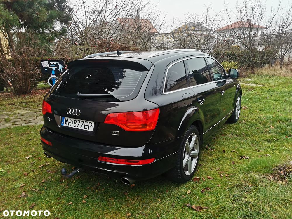 Audi Q7 - 4