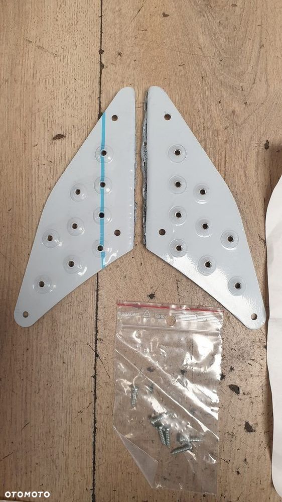 Oryginalne Aluminiowe Nakładki Podłogi Podestu Yamaha Aerox / MBK Nitro - 3