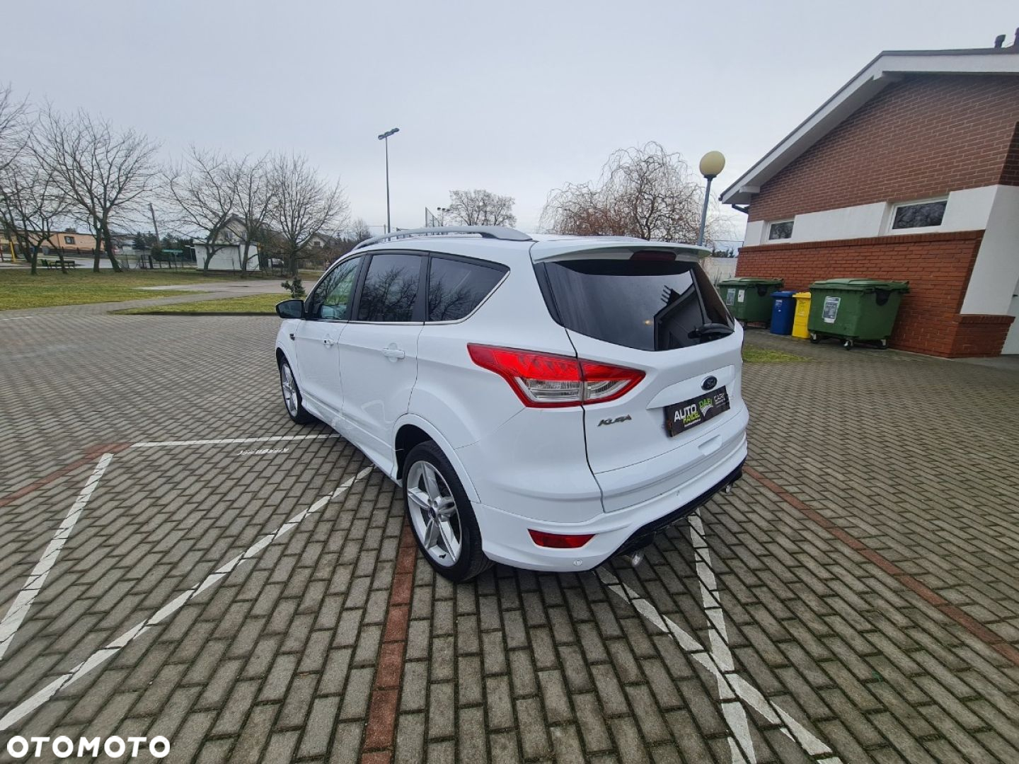 Ford Kuga - 36