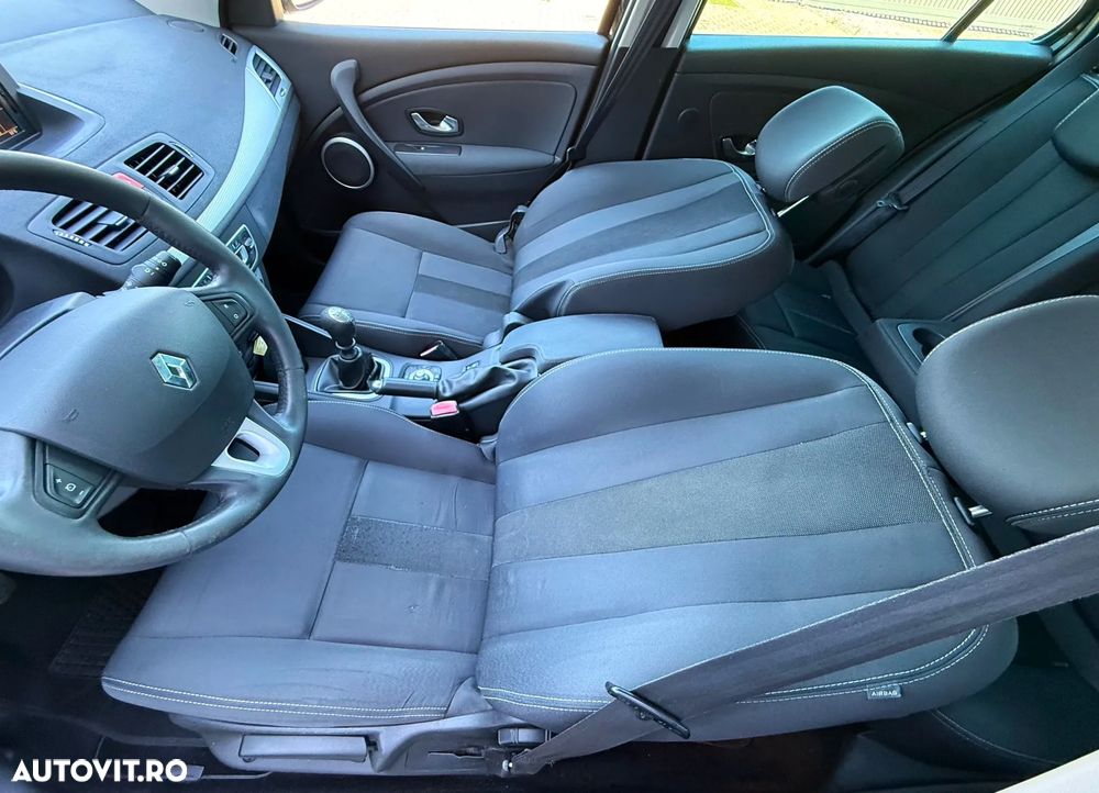 Renault Megane - 18