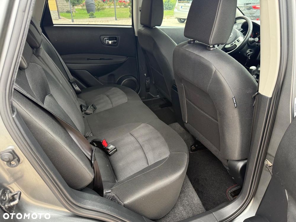 Nissan Qashqai 2.0 4x4 Acenta - 12