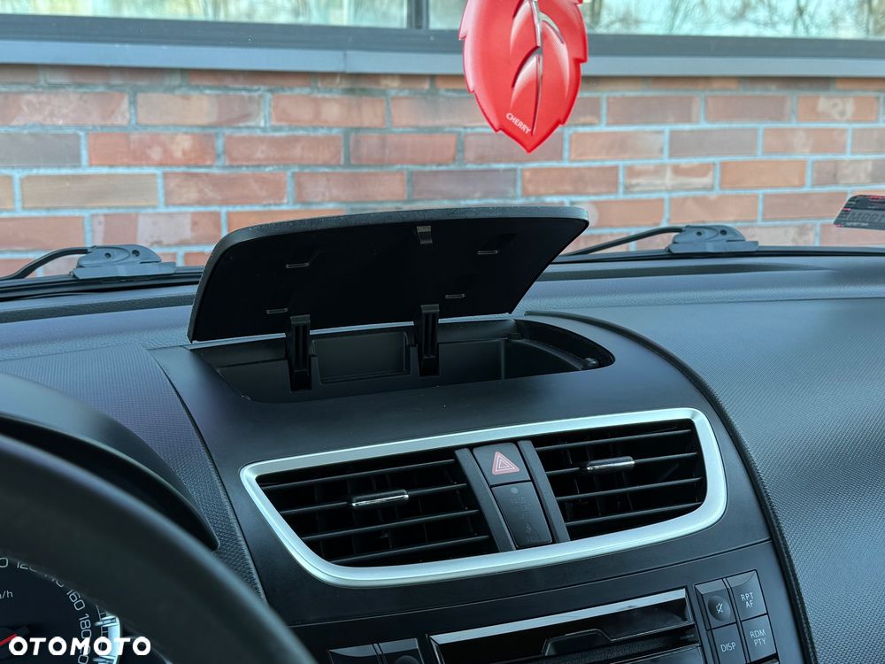 Suzuki Swift 1.2 Comfort Plus - 18