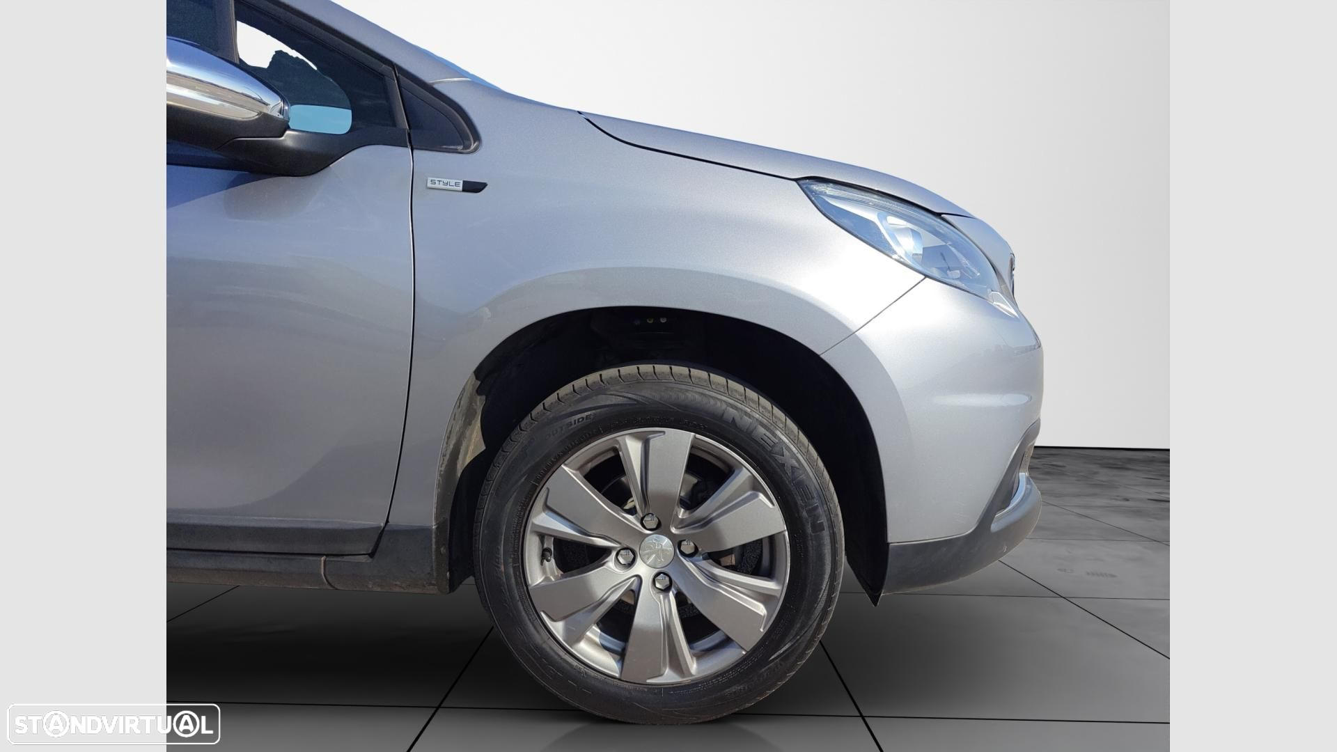 Peugeot 2008 1.2 PureTech Active - 9
