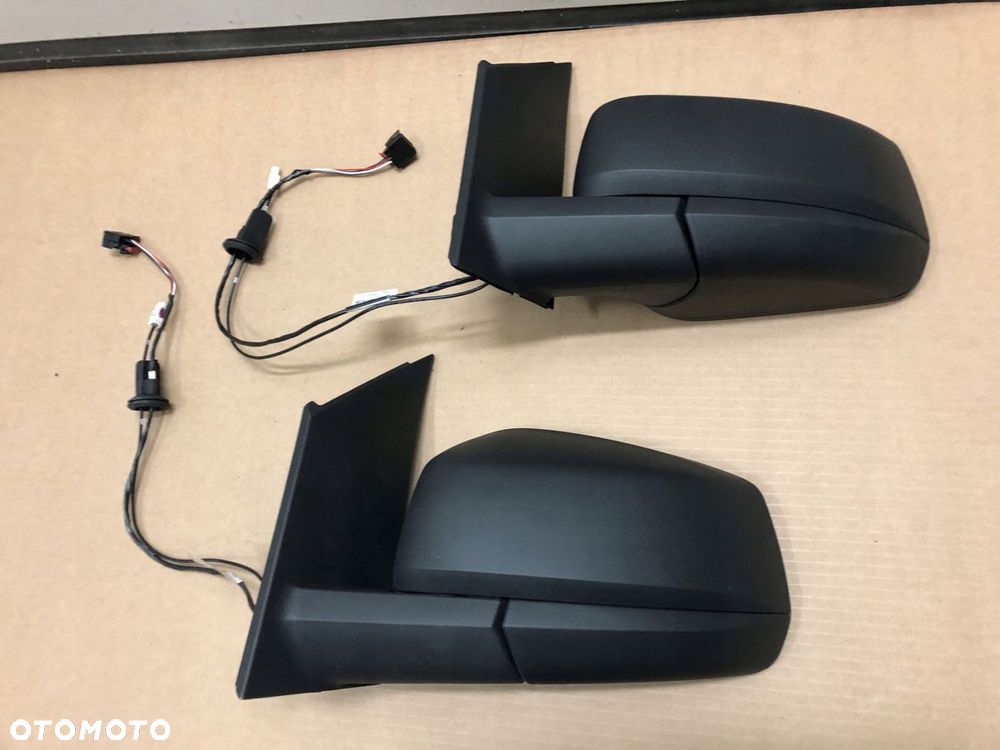 lusterko vw caddy 2k7 ford transit connect iii lewe 5 pin antena czarny mat - 1