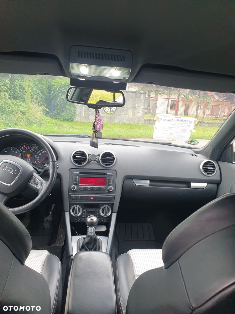 Audi A3 Sportback 2.0 TDI DPF Attraction - 6