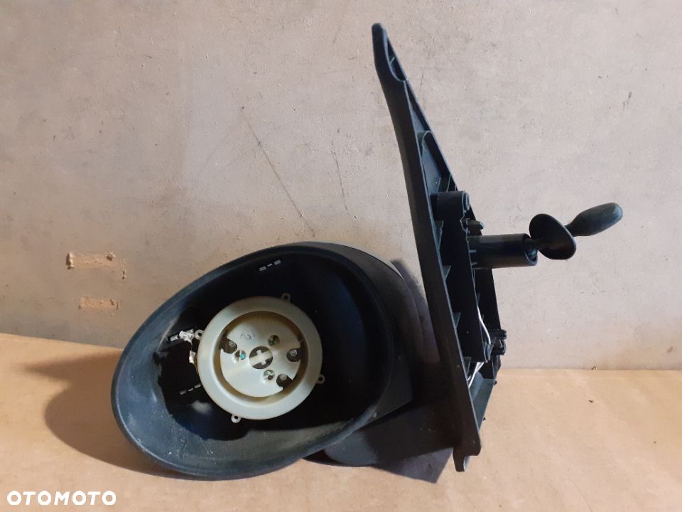LUSTERKO MANUALNE LEWE TOYOTA AYGO 1F7 ORYGINAŁ - 3
