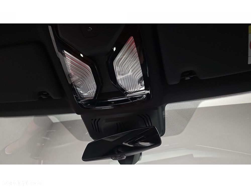 BMW Seria 3 - 34