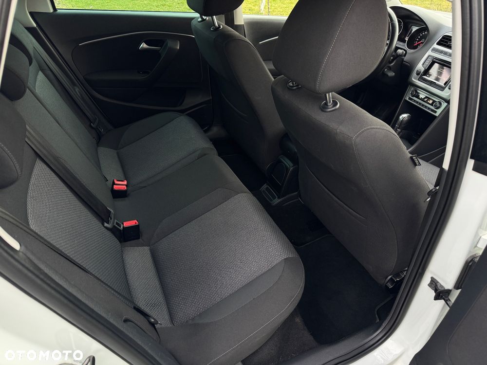 Volkswagen Polo 1.4 TDI BMT Highline DSG - 9