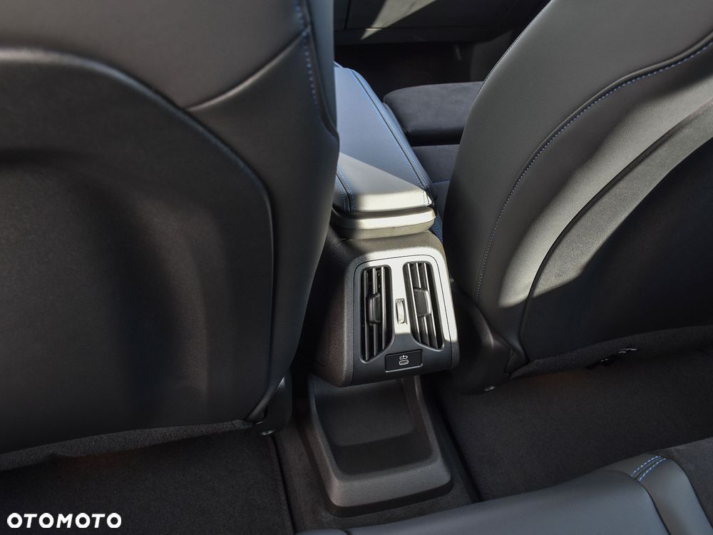 BMW iX1 xDrive30 - 22