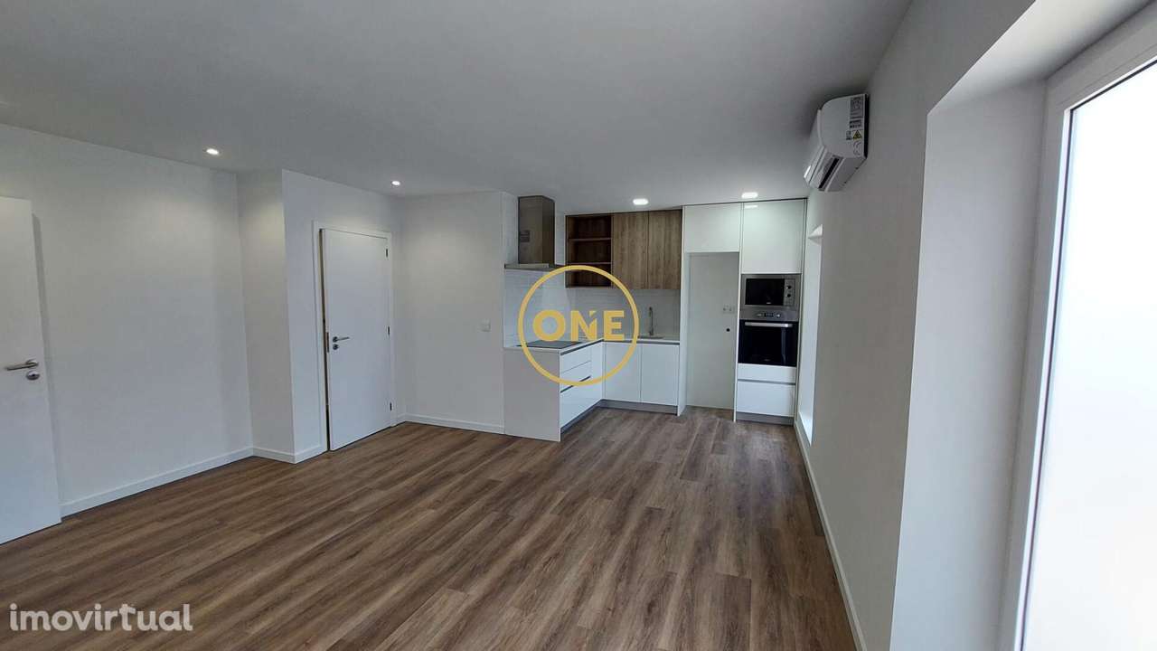 Apartamento Renovado T2+1 em Riba de Ave - Grande imagem: 2/16