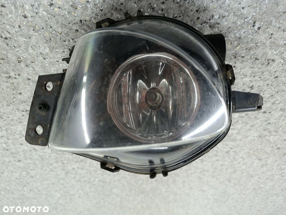 KOMPLET HALOGENÓW BMW 3 E91 6948374 6948373 - 8