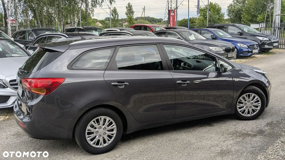 Kia Ceed 1.4 CVVT Attract - 13