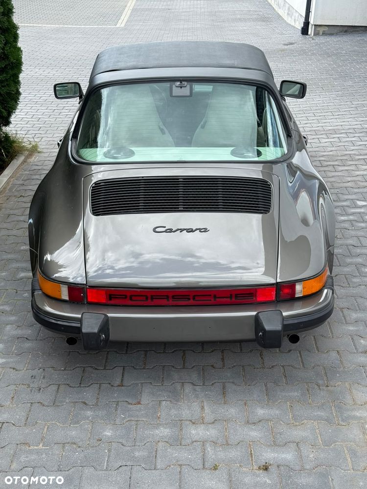 Porsche 911 - 11