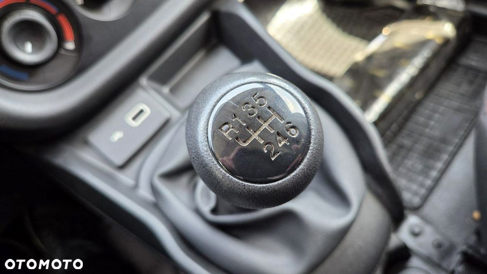 Fiat Doblo - 32