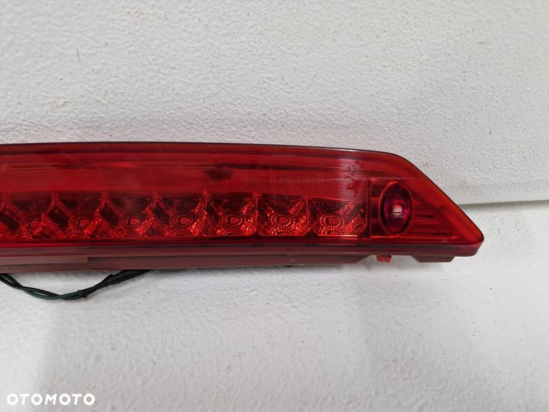 HYUNDAI IX20 LAMPA TRZECIE ŚWIATŁO STOPU 92700-1K0 - 2