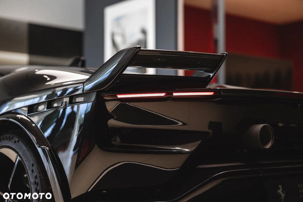 Ferrari Testarossa - 11