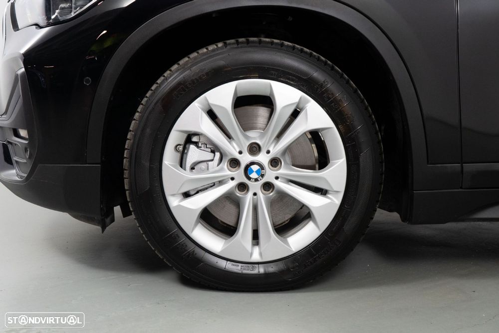 BMW X1 25 e xDrive Corporate Edition - 19