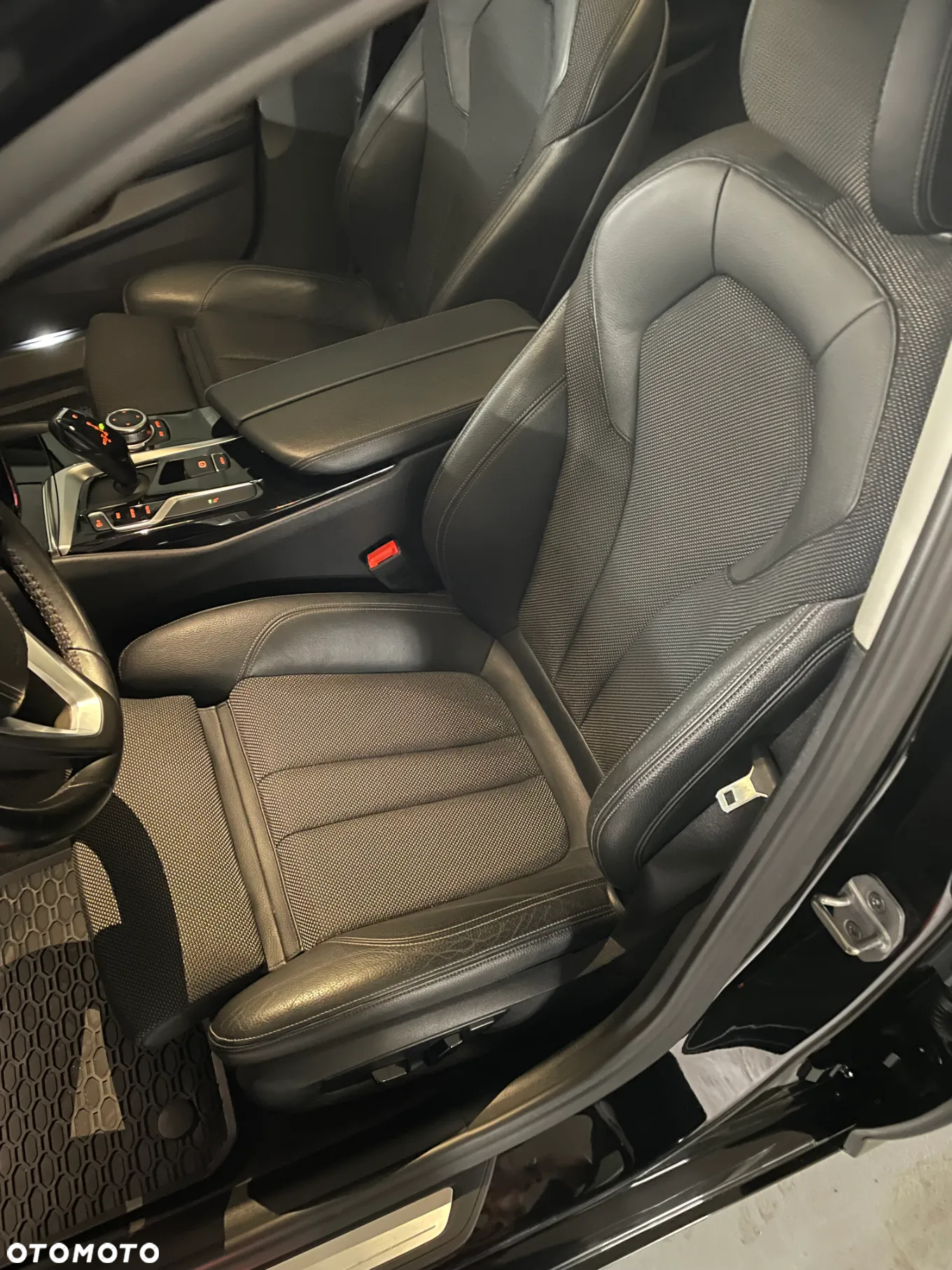 BMW Seria 5 518d Sport Line - 11