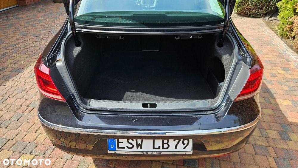 Volkswagen Passat CC - 13