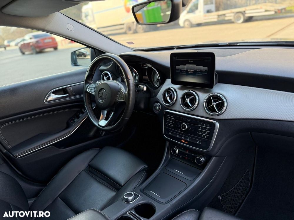 MERCEDES-BENZ GLA 2016 — imagine 14